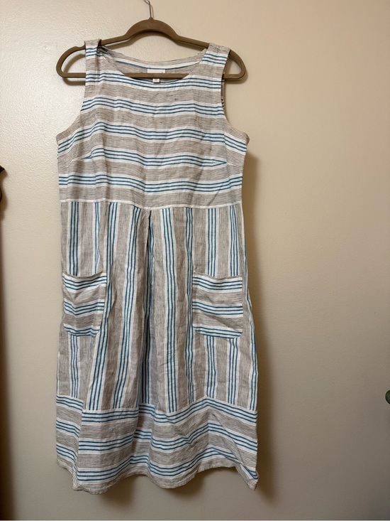 J. Jill Dresses & Skirts - J.Jill Striped Sleeveless Linen knee length  Dress in Blue and Cream
